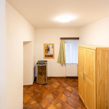 Bezauberndes Gaestehaus In Šatov מראה חיצוני תמונה